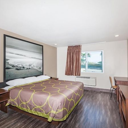 Super 8 By Wyndham San Diego/Imperial Beach Zewnętrze zdjęcie