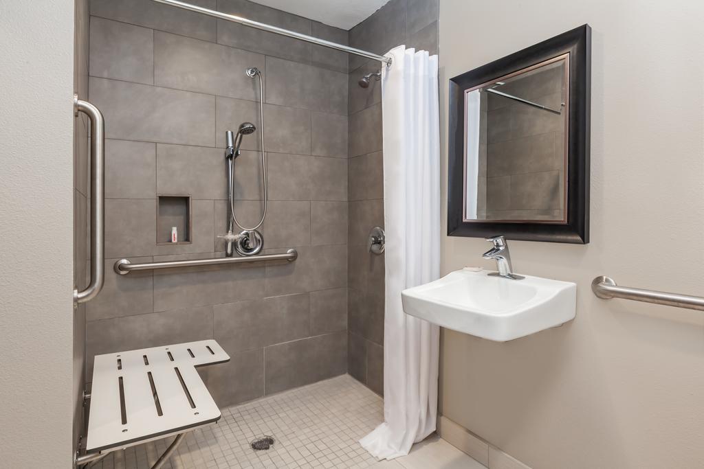 Super 8 By Wyndham San Diego/Imperial Beach Zewnętrze zdjęcie