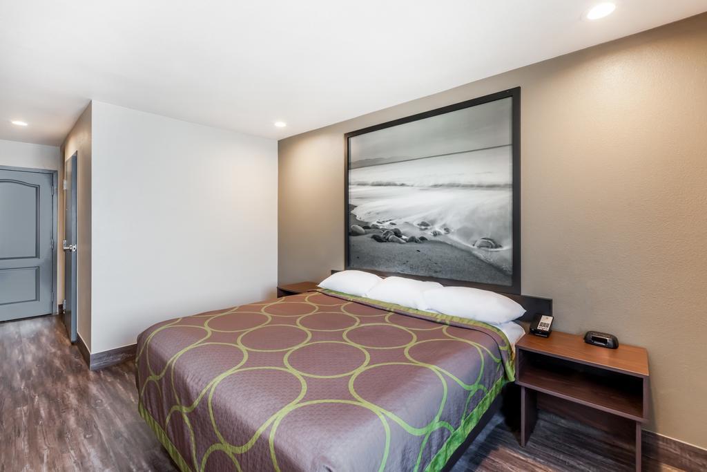 Super 8 By Wyndham San Diego/Imperial Beach Zewnętrze zdjęcie