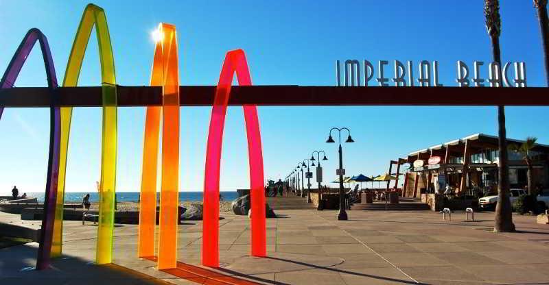 Super 8 By Wyndham San Diego/Imperial Beach Zewnętrze zdjęcie