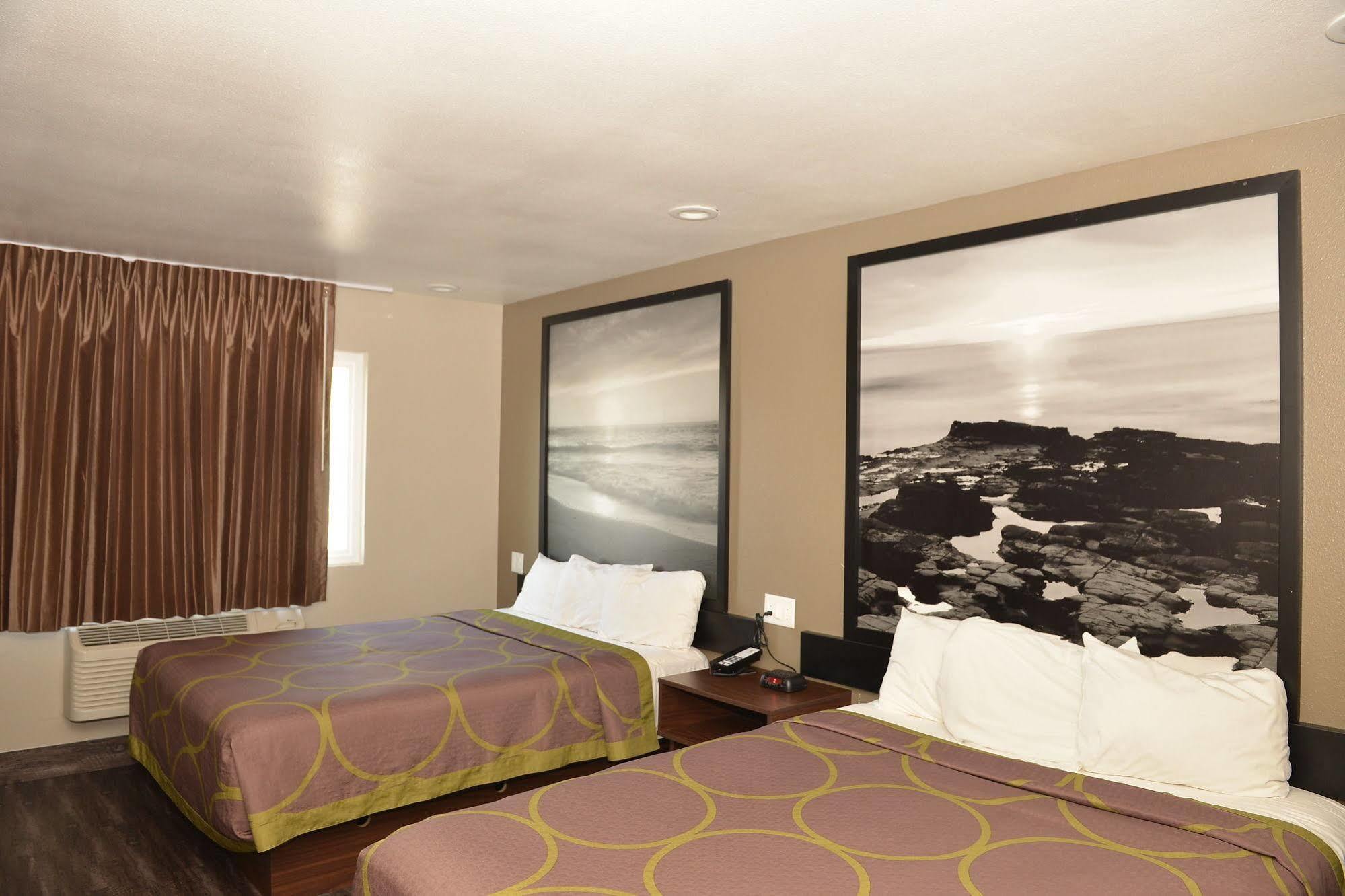 Super 8 By Wyndham San Diego/Imperial Beach Zewnętrze zdjęcie